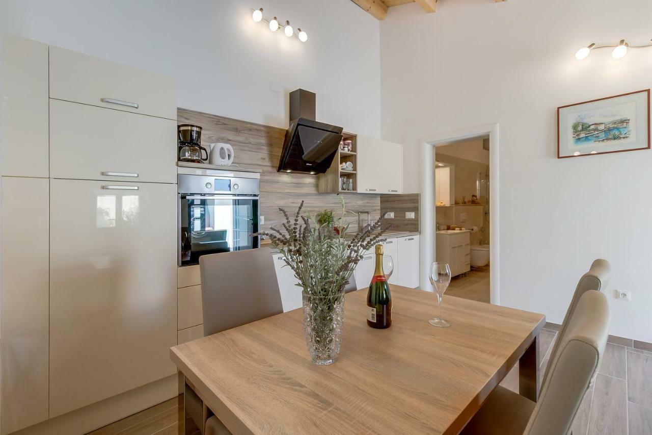 Apartments Relax Veli Lošinj Kültér fotó