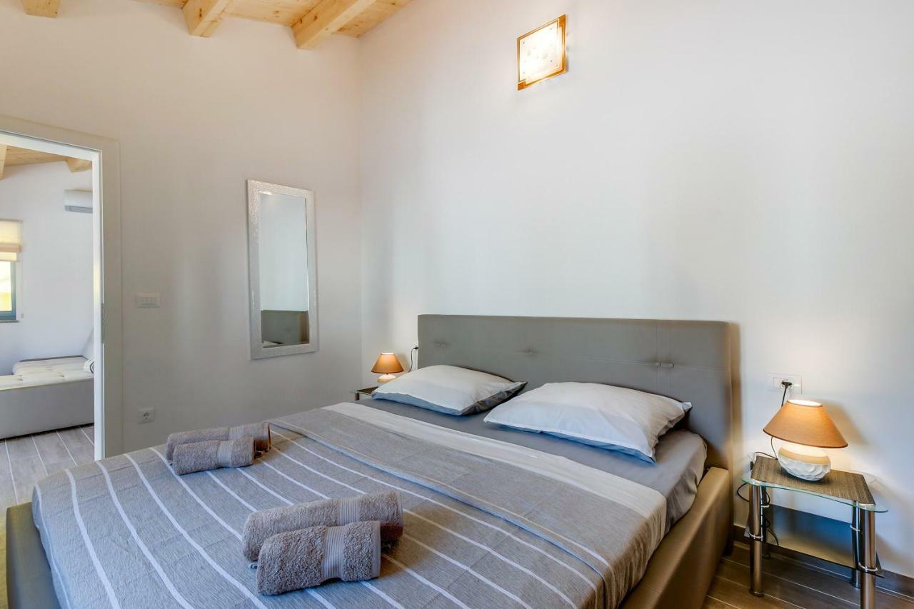 Apartments Relax Veli Lošinj Kültér fotó