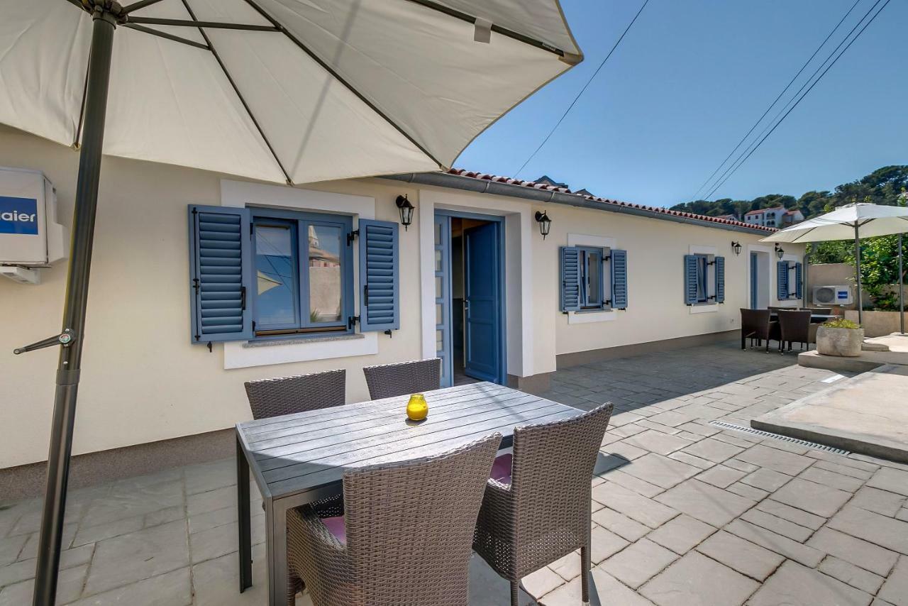 Apartments Relax Veli Lošinj Kültér fotó
