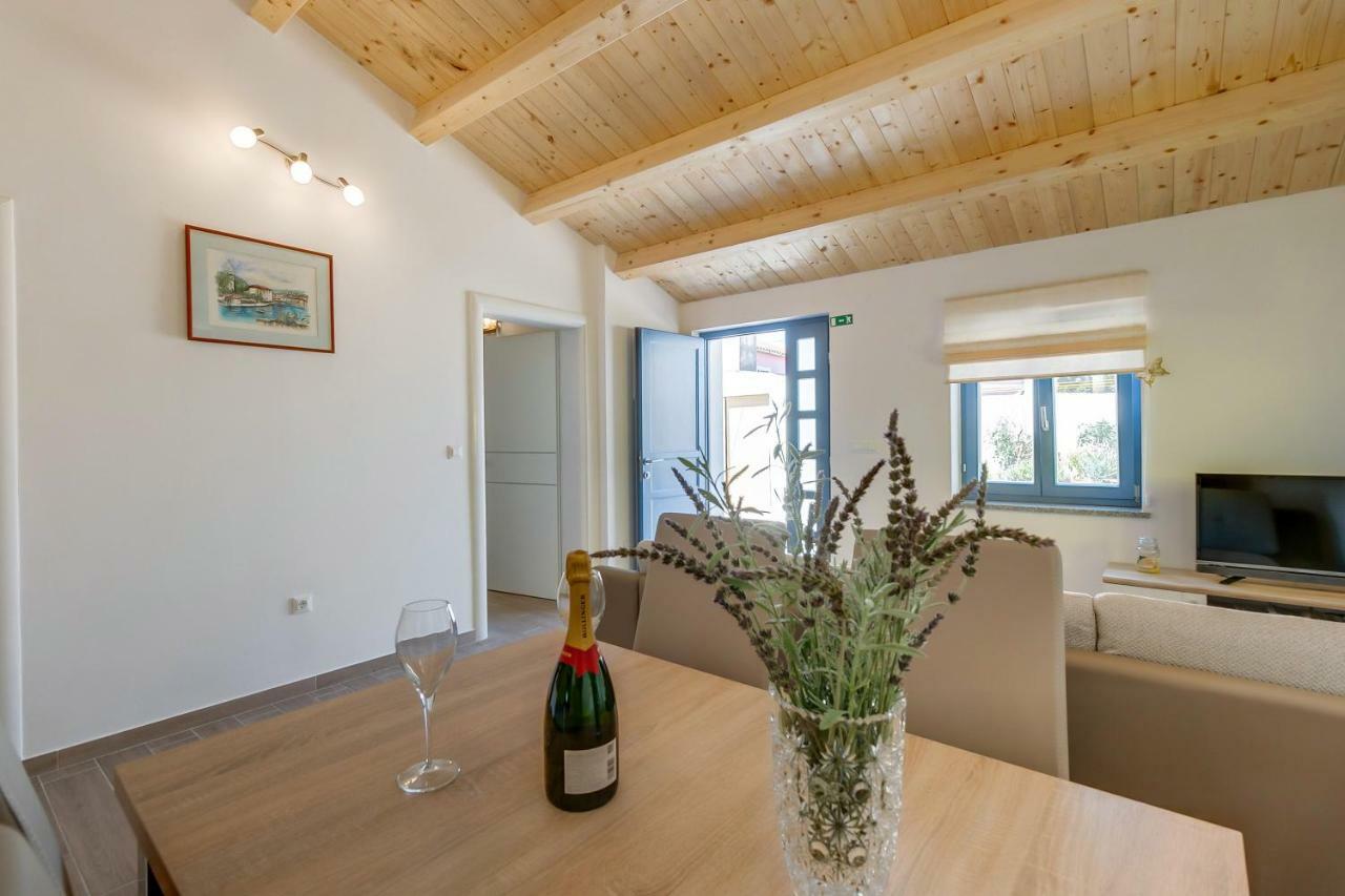 Apartments Relax Veli Lošinj Kültér fotó