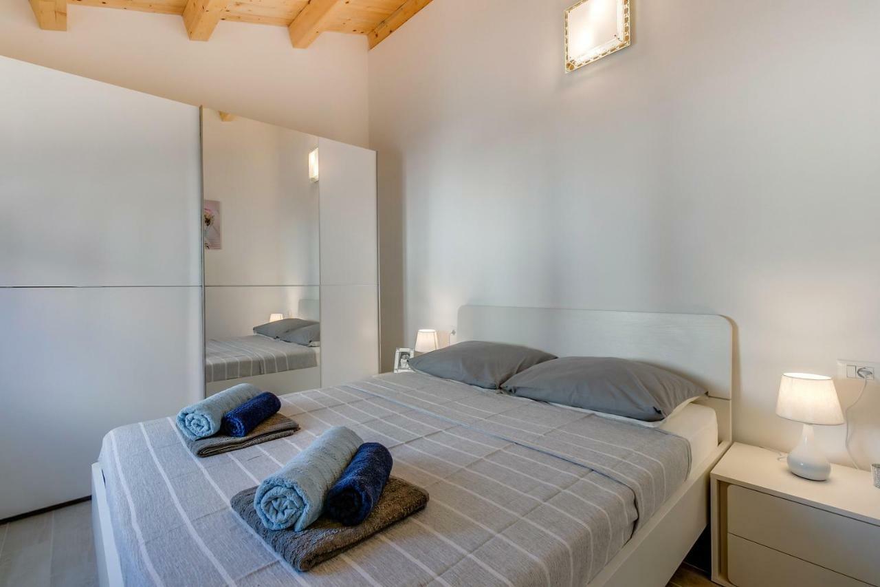 Apartments Relax Veli Lošinj Kültér fotó