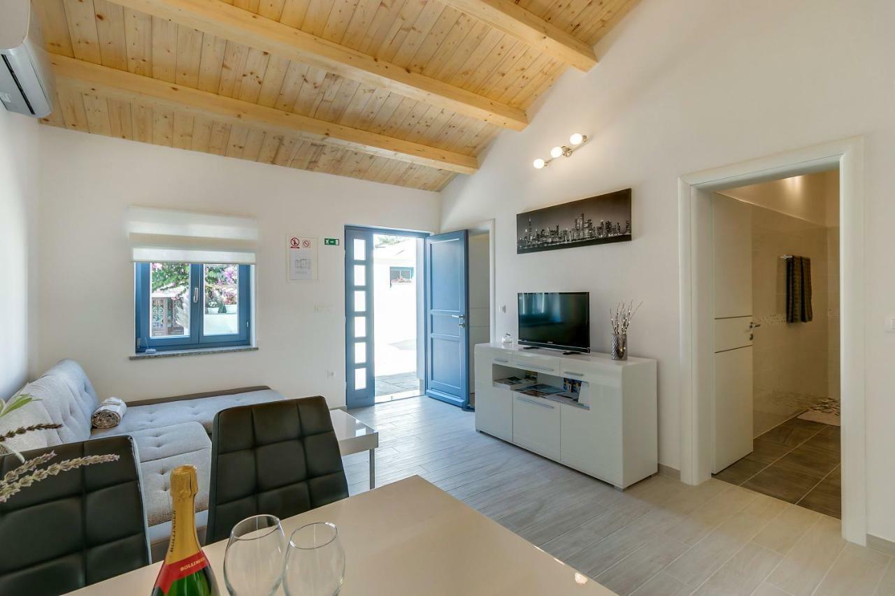 Apartments Relax Veli Lošinj Kültér fotó